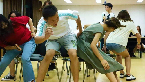 50個室內(nèi)趣味游戲活動，室內(nèi)團建活動小游戲大全